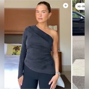 Djerf Avenue Midnight One Shoulder Top Ash